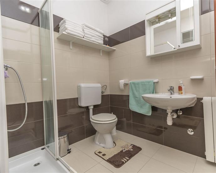 Apartman A2, na 5 osebe