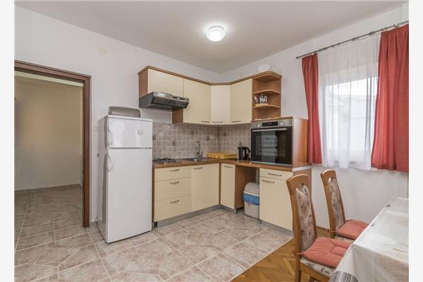 Apartman A1, na 5 osebe