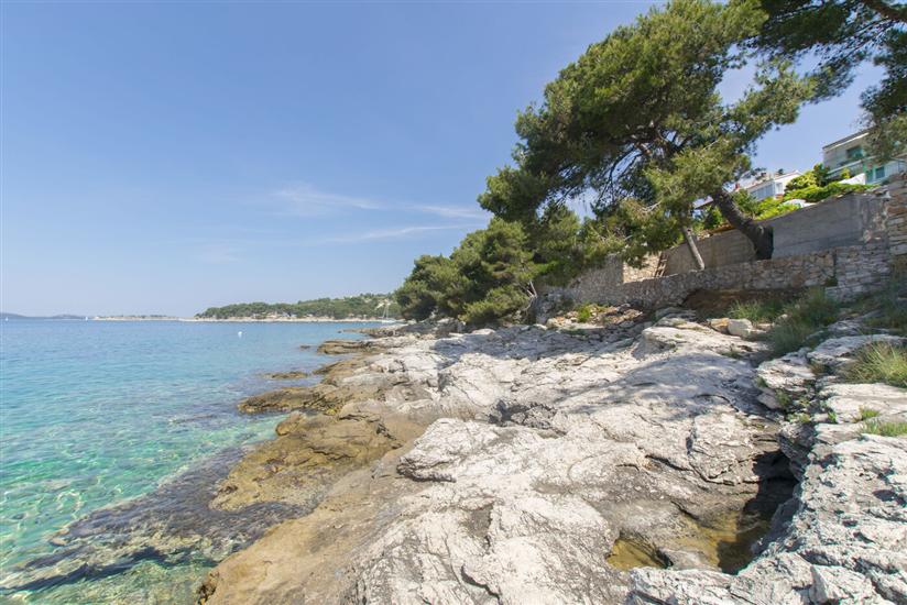 Apartmaji Murter Jurjako