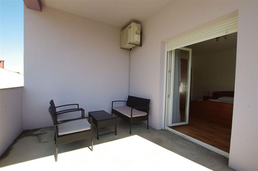 Apartment A1, for 4 persons