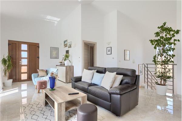 House K1, for 8 persons