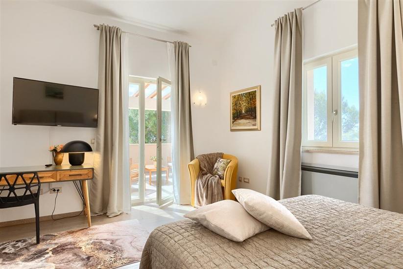 House K1, for 8 persons