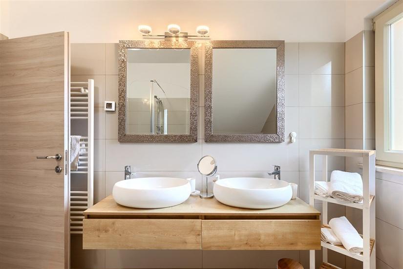 House K1, for 8 persons