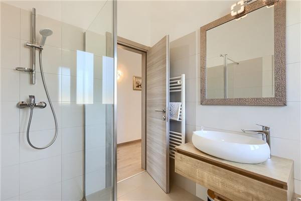 House K1, for 8 persons