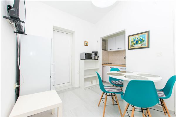 Apartment A1, for 7 persons