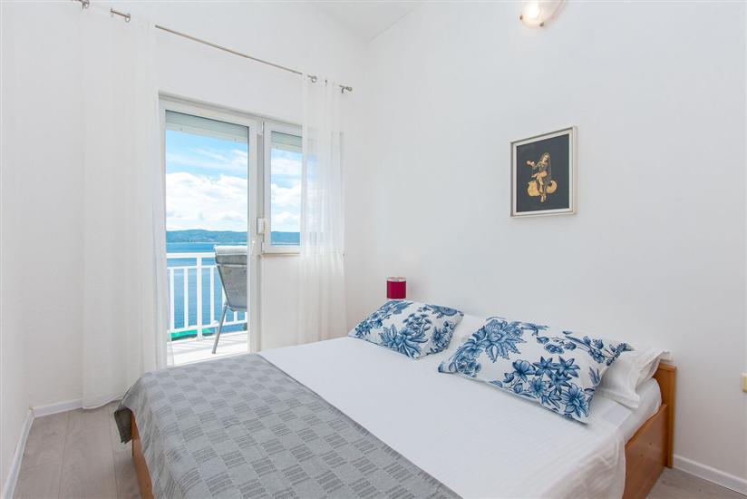 Apartment A1, for 7 persons