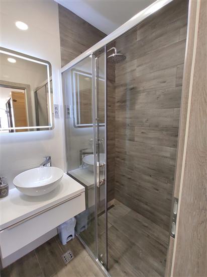 House K1, for 10 persons