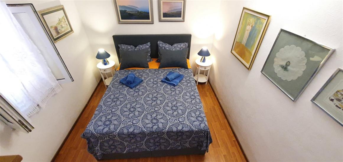 House K1, for 8 persons