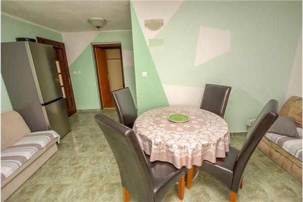 Apartment A2, for 4 persons