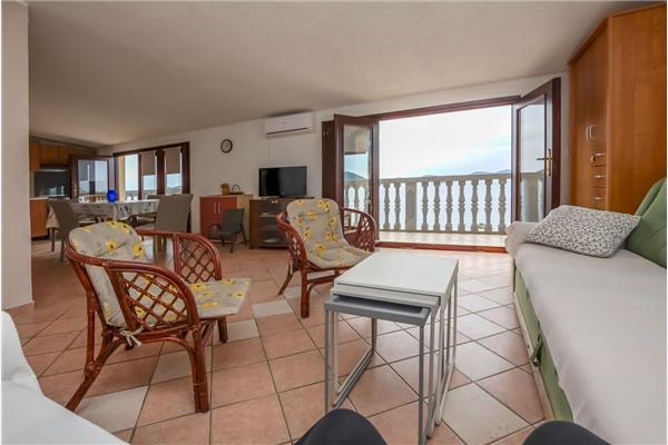 Apartment A3, for 6 persons