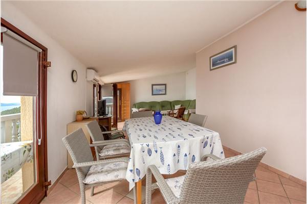 Apartment A3, for 6 persons