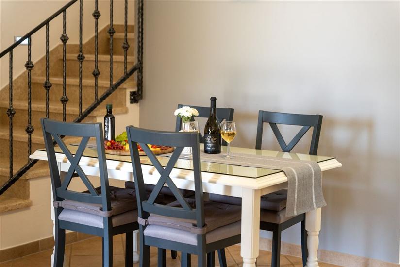 House K1, for 8 persons