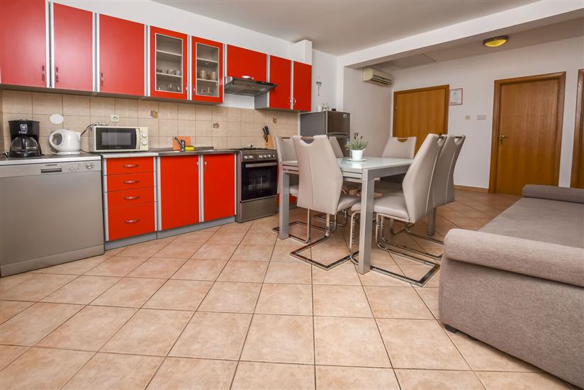 Apartman A2, na 6 osebe