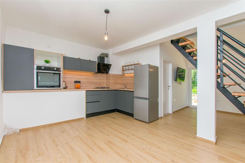 Apartment A2, for 5 persons