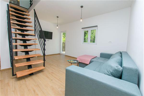 Apartment A2, for 5 persons