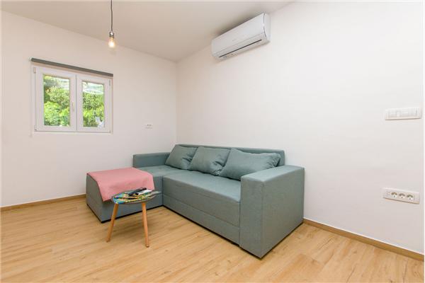 Apartment A2, for 5 persons