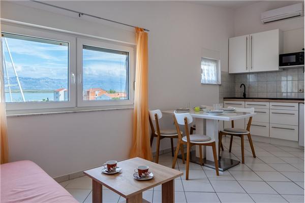 Apartment A2, for 3 persons