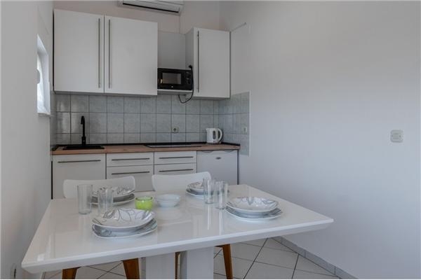 Apartment A2, for 3 persons