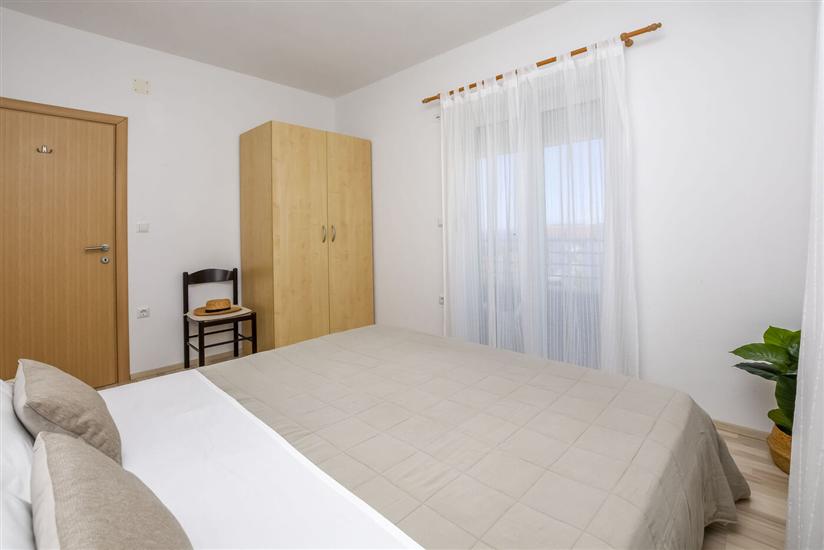 Apartment A4, for 4 persons