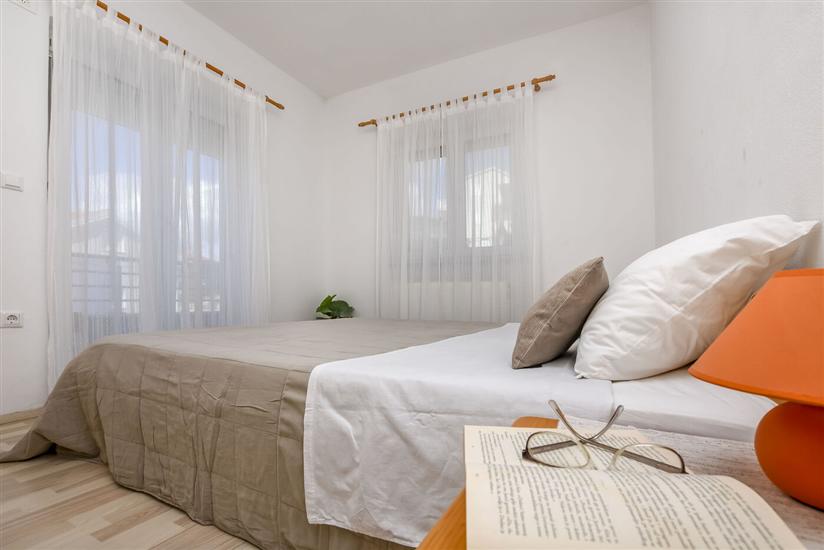 Apartment A4, for 4 persons