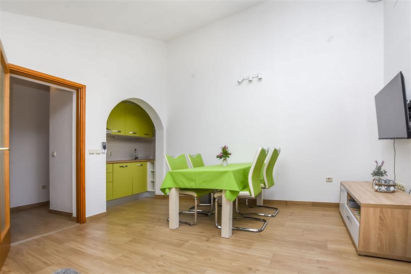 Apartment A2, for 4 persons