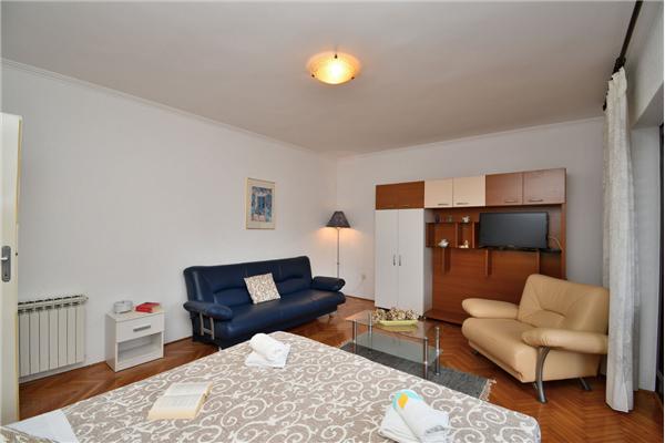 Apartment A1, for 2 persons
