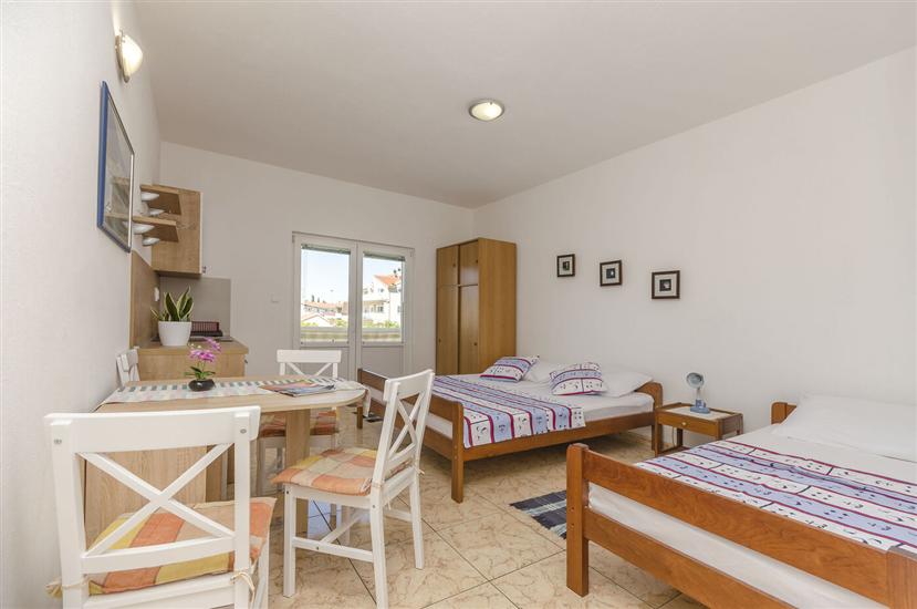 Apartman A2, za 3 osoba/e