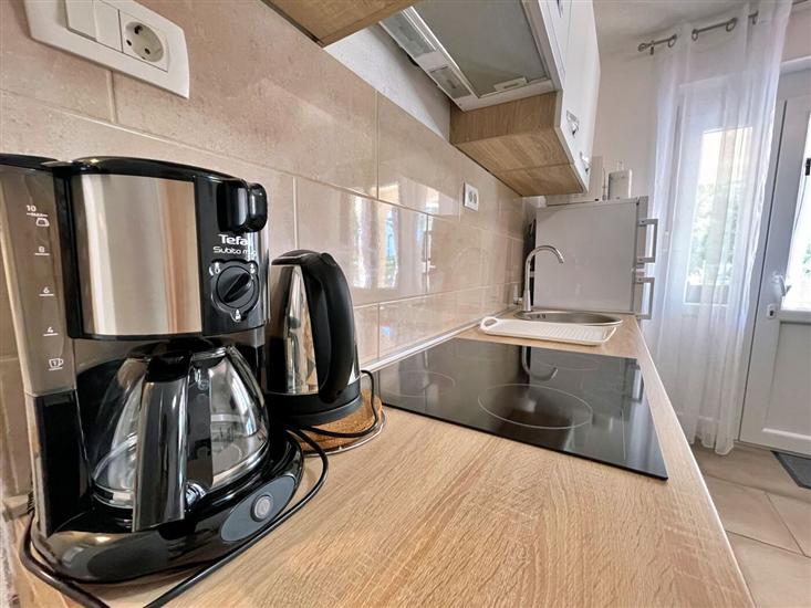 Apartment A1, for 5 persons