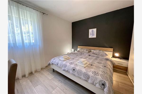 Apartment A1, for 5 persons