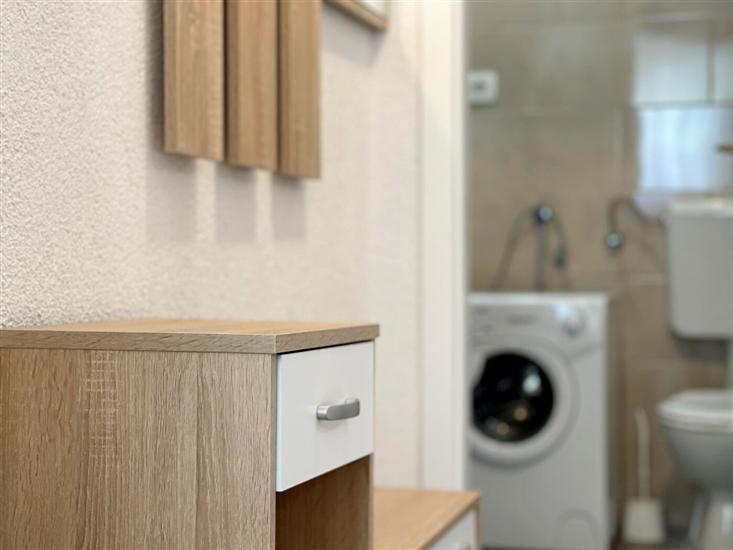 Apartment A1, for 5 persons