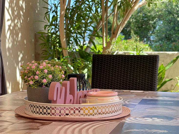 Apartment A1, for 5 persons