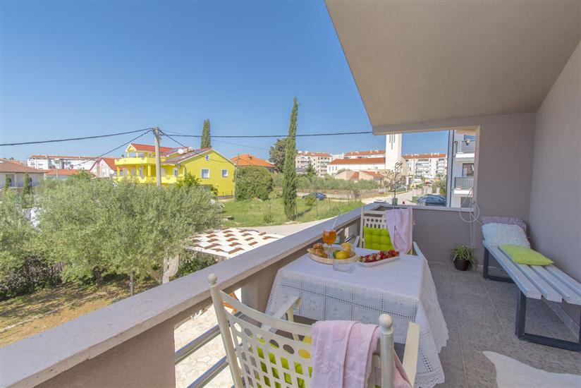 Apartment A1, for 6 persons