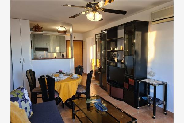 Apartment A1, for 4 persons