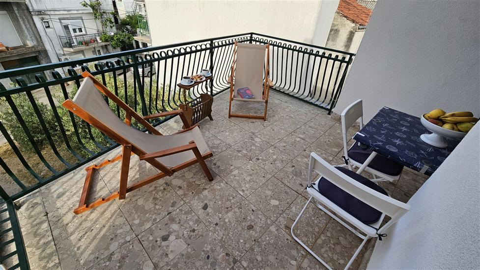 House Brunac with parking