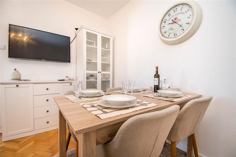 Apartment A1, for 4 persons