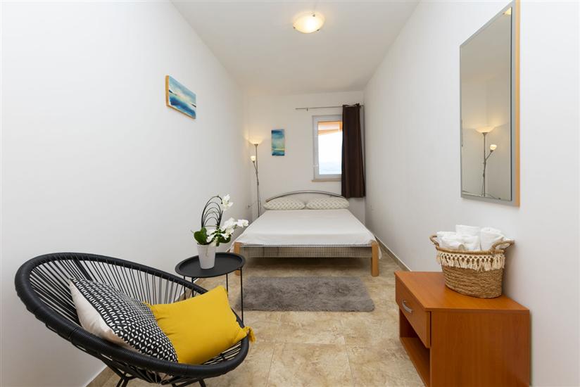 Apartment A2, for 3 persons