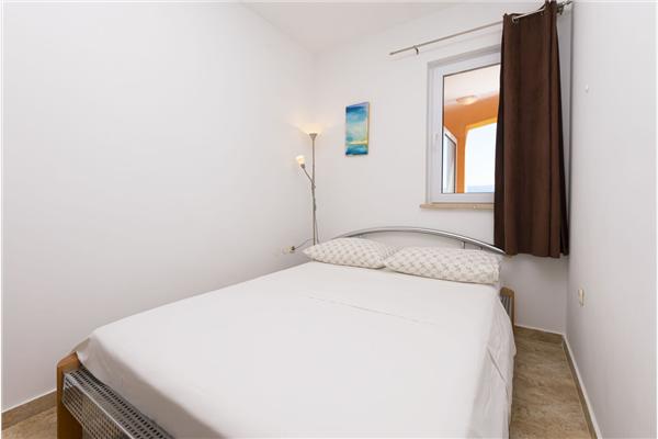 Apartment A2, for 3 persons