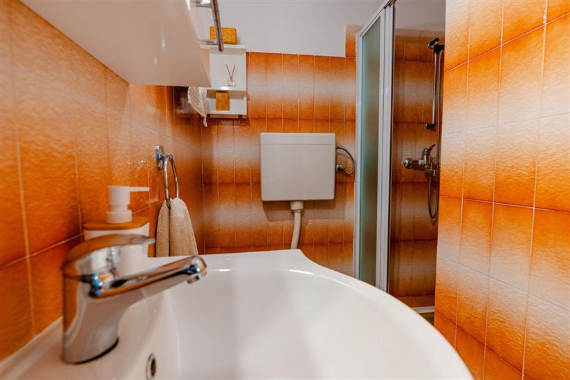 Ferienwohnung A1, für 5 Personen