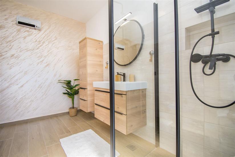 House K1, for 6 persons