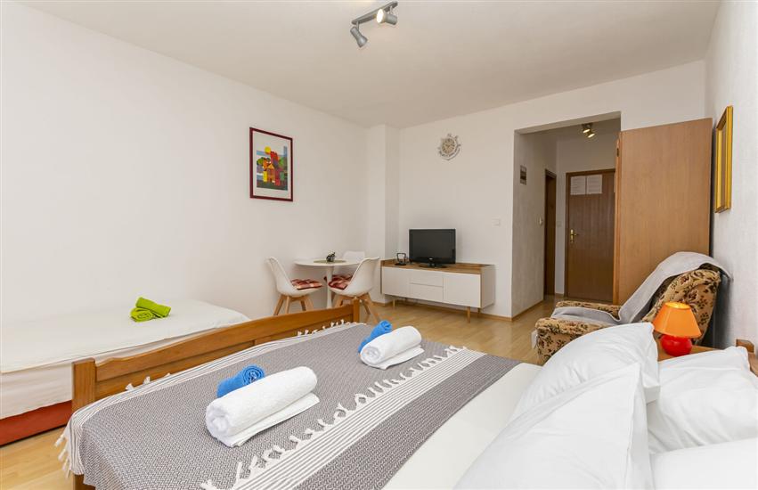 Apartment A3, for 3 persons