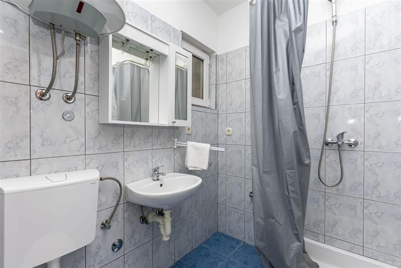 Apartment A4, for 4 persons