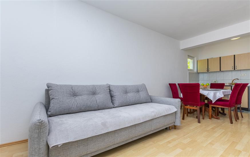 Apartment A4, for 4 persons