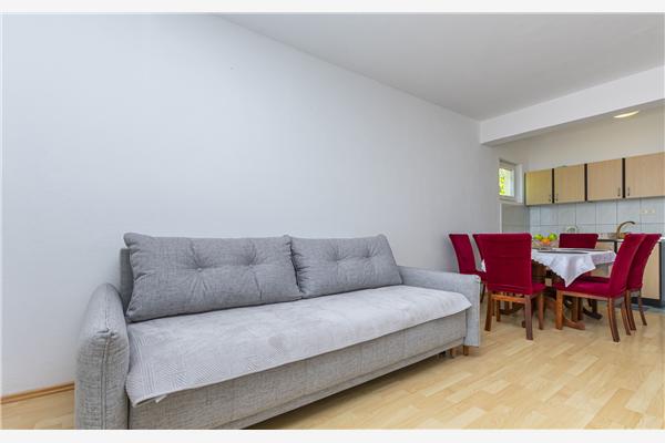 Apartment A4, for 4 persons