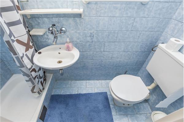 Apartment A1, for 7 persons