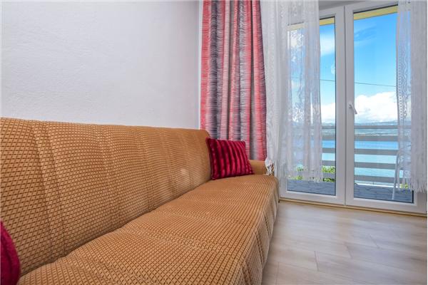Apartment A1, for 7 persons