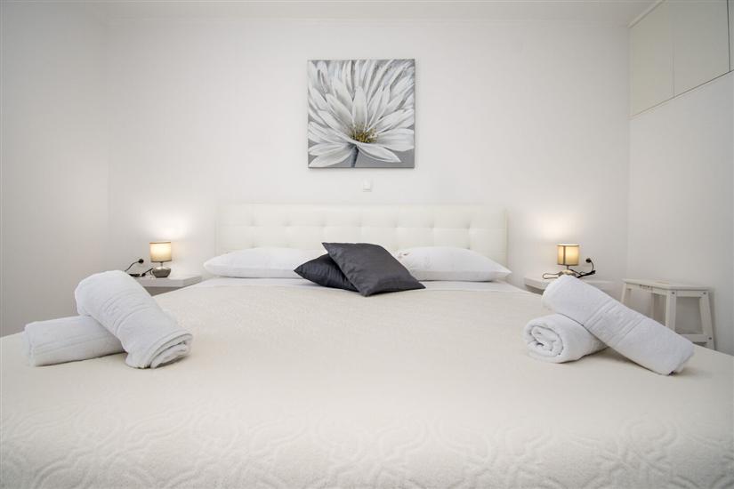 Apartment A1, for 2 persons