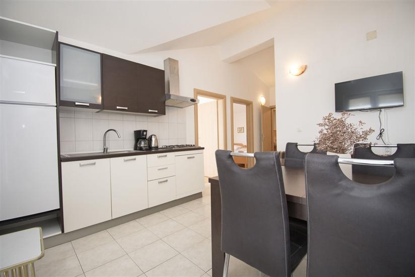 Appartamento A4, per 5 persone