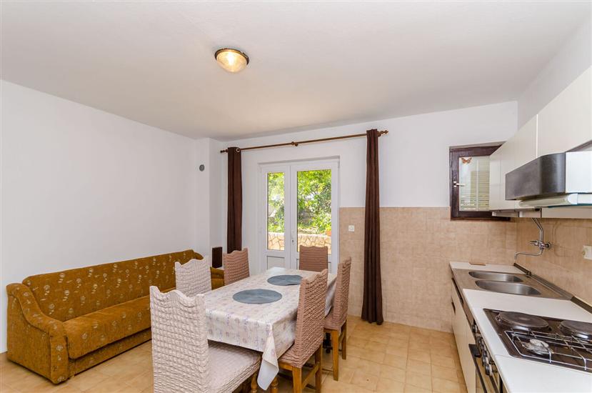 Lägenhet A1, för 5 personer