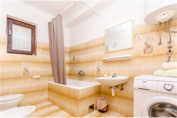 Lägenhet A1, för 5 personer