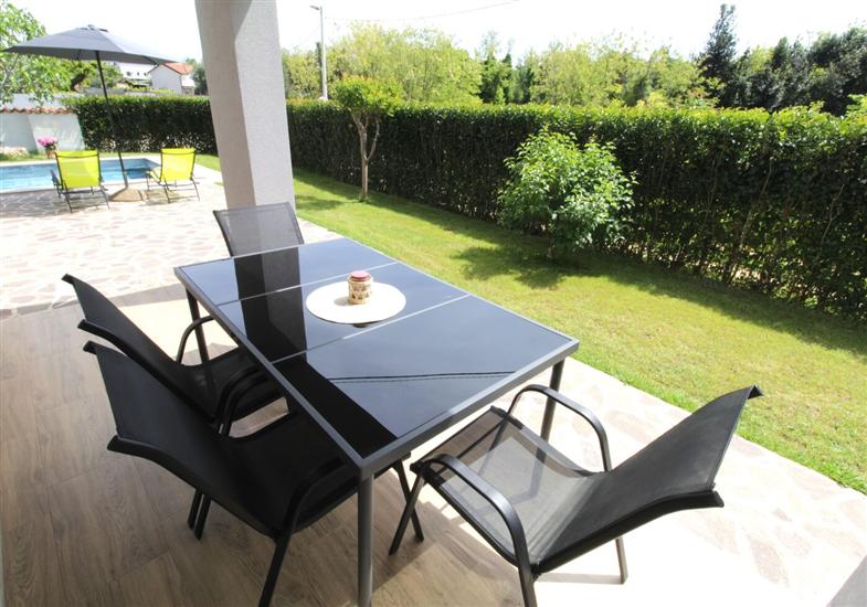 Apartment A1, for 5 persons